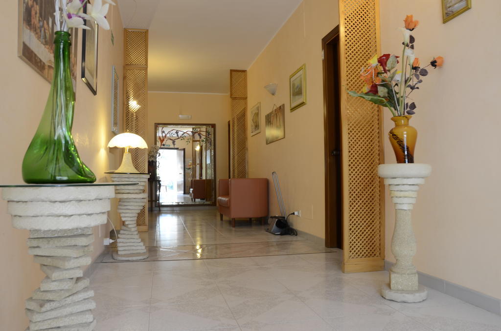 Hotel Villa Pirotta Sannicandro di Bari Eksteriør billede