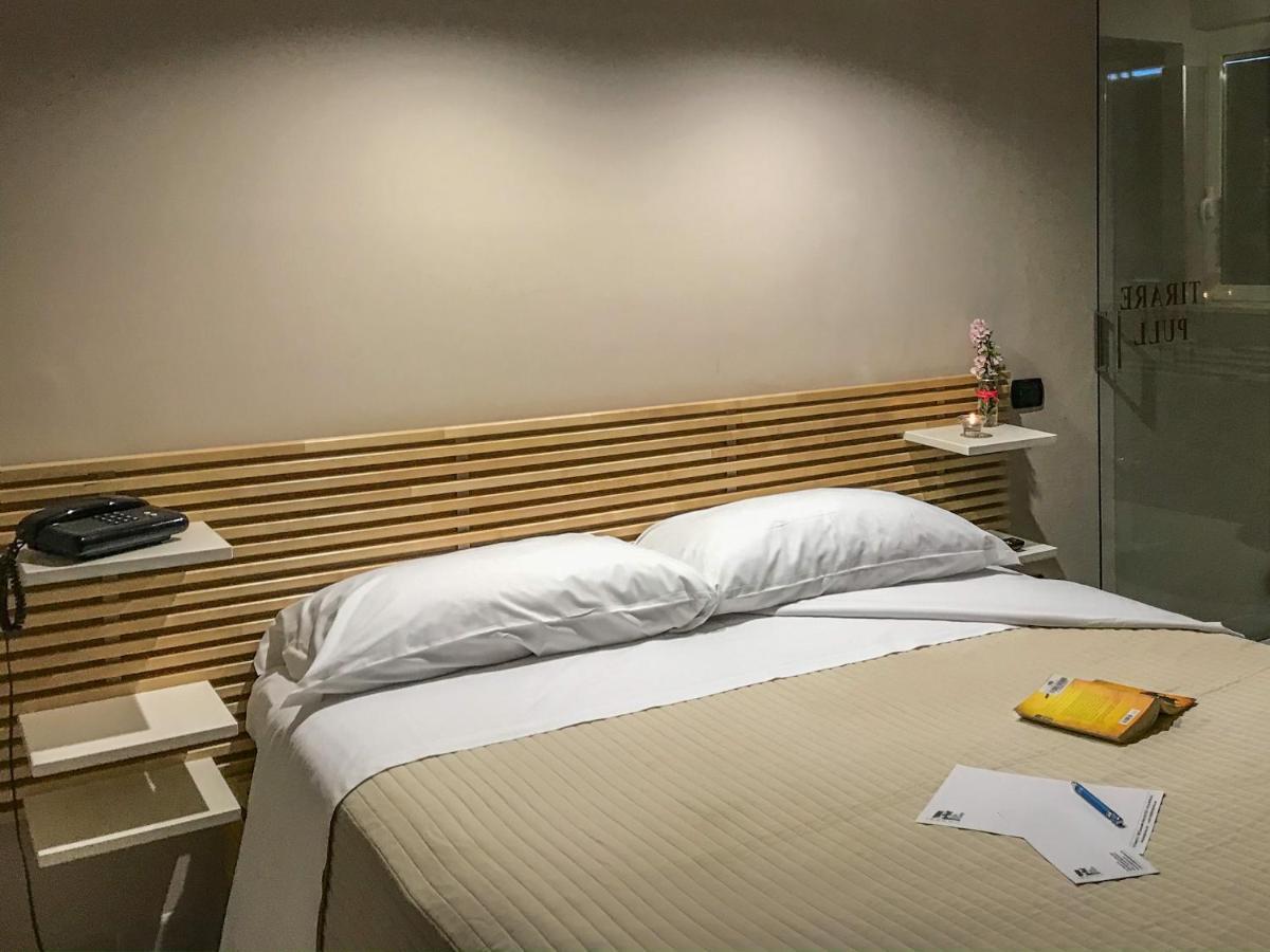 Hotel Villa Pirotta Sannicandro di Bari Eksteriør billede